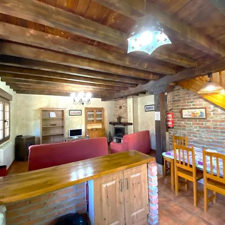 Hétvégi ház Avellanos Casa 2 *