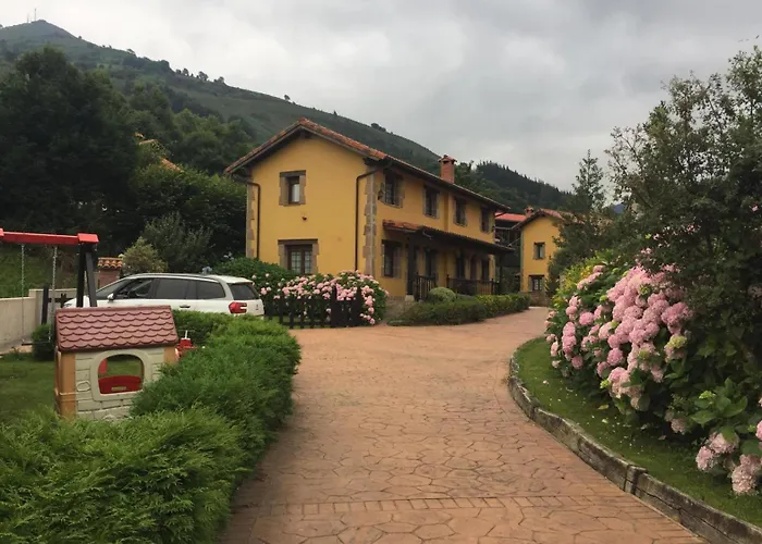 Casa rural Avellanos Casa 2 *